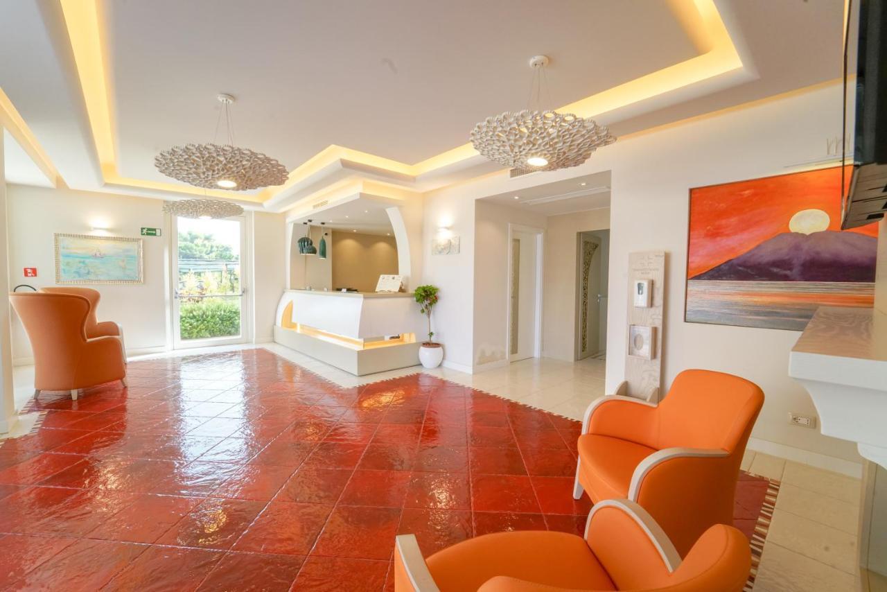 Suite Hotel L'Oasi Di Riaci (Adults Only) Santa Domenica  Dış mekan fotoğraf