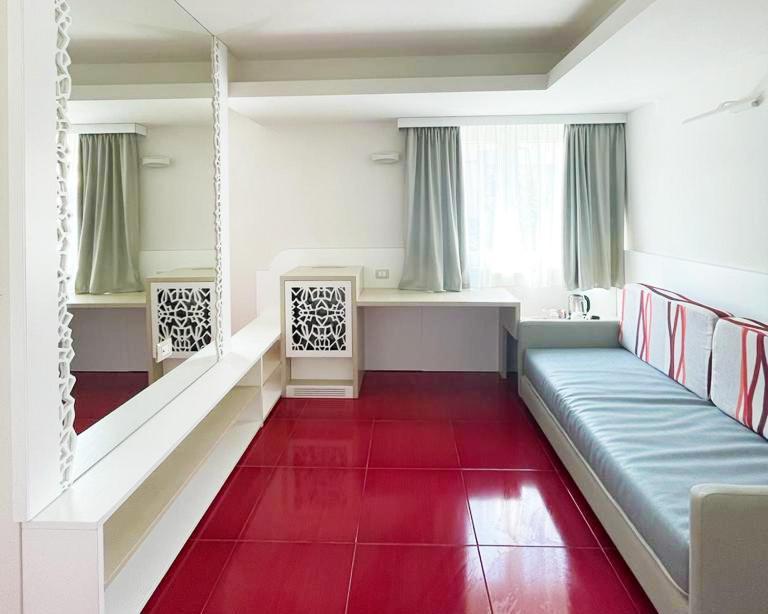 Suite Hotel L'Oasi Di Riaci (Adults Only) Santa Domenica  Dış mekan fotoğraf