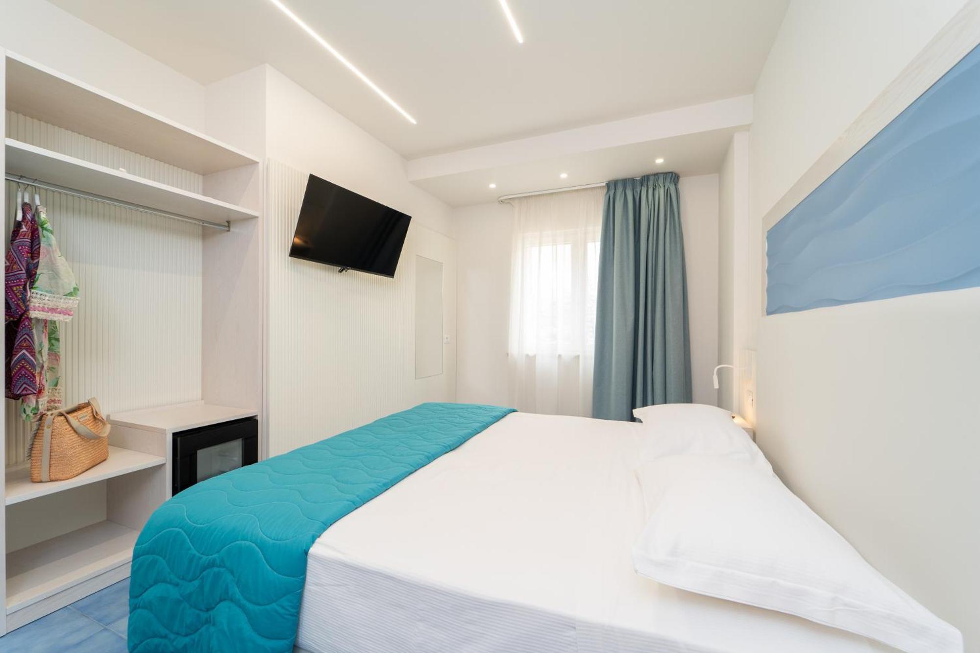 Suite Hotel L'Oasi Di Riaci (Adults Only) Santa Domenica  Dış mekan fotoğraf